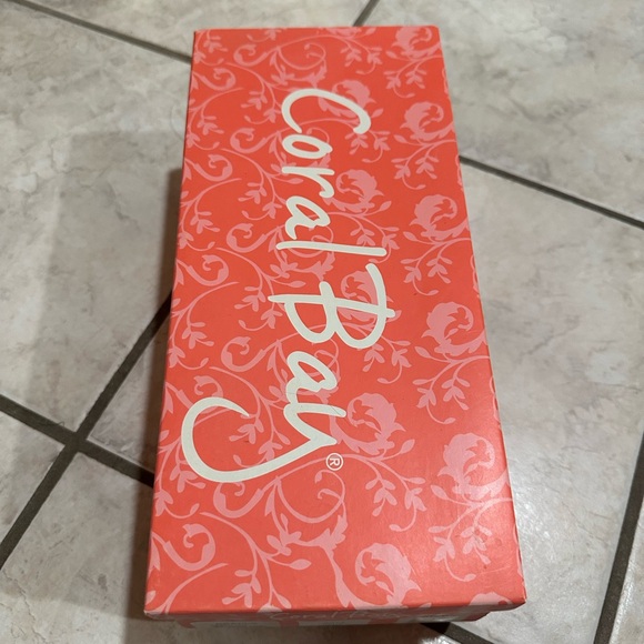 CORAL BAY | Women’s Bealls Gilley Foot Flops - Picture 4 of 5